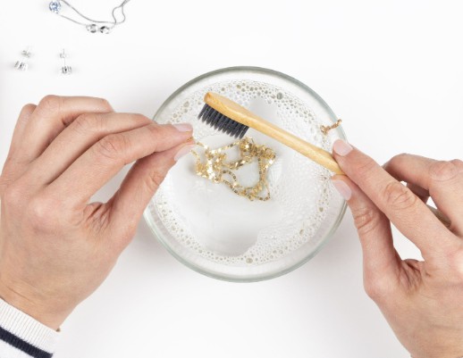 白銀清洗方法